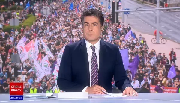 Mii de oameni au protestat vineri în Budapesta, după demisia în masă a unor jurnaliști