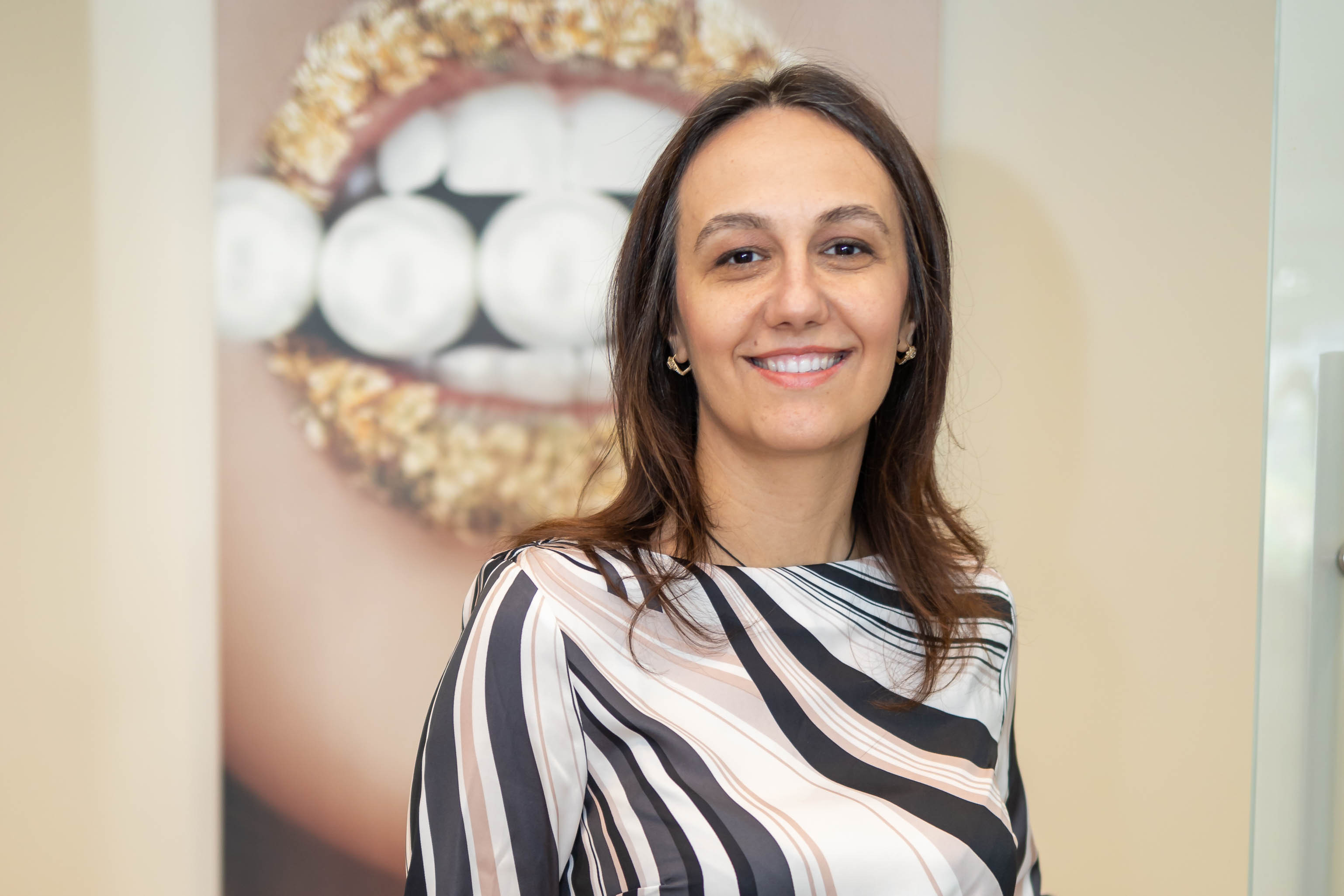 (P) Cum se repoziționează clinicile stomatologice în pandemie - povestea empatiei și stomatologiei de nouă generație