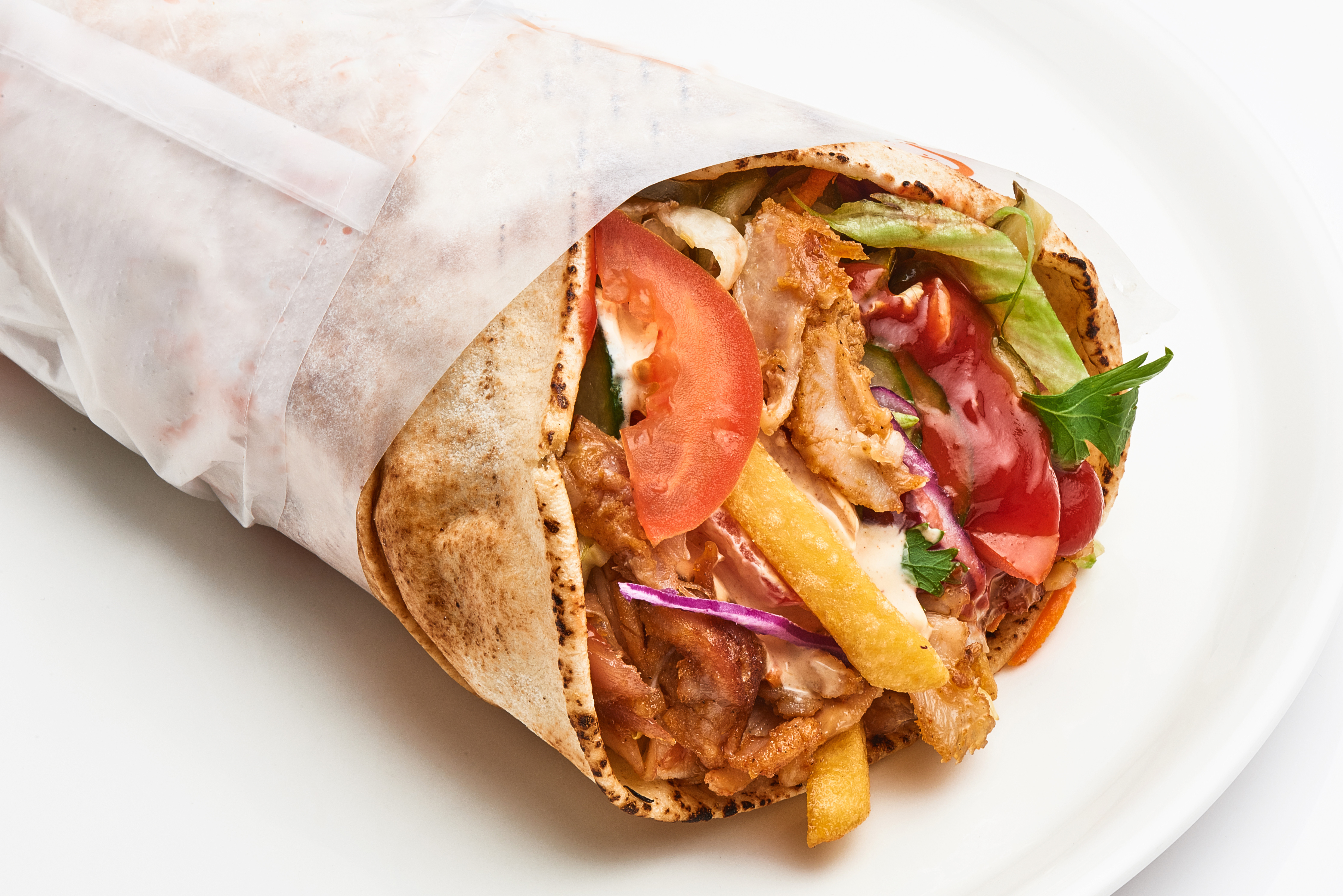 Un copil din Iordania a murit după ce a mâncat șaorma. Alte 700 de persoane, spitalizate