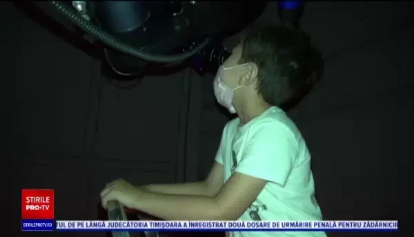 Misterele astrelor cerești, descoperite de curioși la Observatorul Astronomic din Bacău