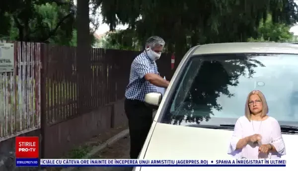 Un bărbat furios a intrat într-o primărie din Satu Mare și a atacat angajații cu un cuțit