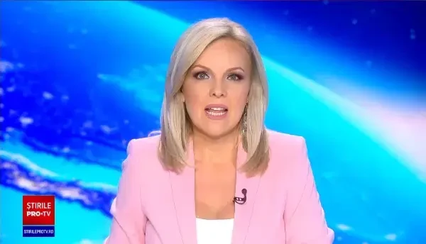 Imagini incredibile. Cum a reușit o cunoscută actriță să stea de vorbă cu versiunea ei de la 7 ani