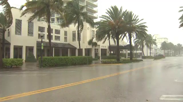 Uraganul Isaias va ajunge la categoria 1. „Ne place când plouă așa”