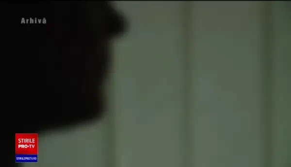 Un bătrân a ajuns la spital în stare critică după ce a fost bătut cu bestialitate de fiul său