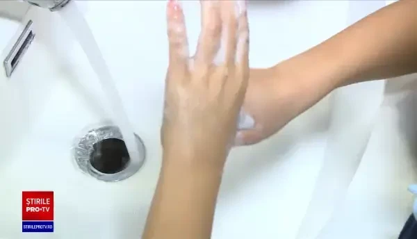 Realitatea dezolantă ce descrie România. 40% dintre părinți nu au bani suficienți să-și hrănească copiii