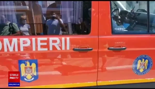 O tânără bolnavă de Covid-19 și alți 30 de tineri cu care a intrat în contact au petrecut la Costinești