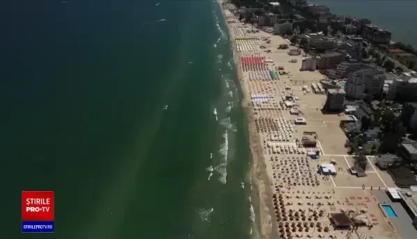Rezervări din plin pe litoral și la munte în august. Mulți români au anulat vacanțele în afara țării