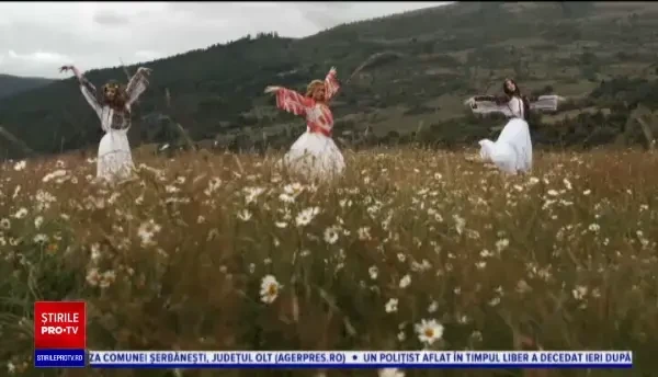 Clip-manifest al unor balerine de la Opera Națională. Au dansat la poalele munților