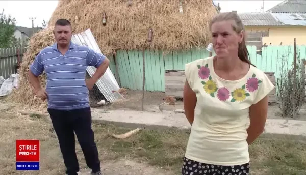 Elevii din familii sărace riscă să piardă şi "cornul şi laptele", după ce nu au făcut ore din lipsa tehnologiei