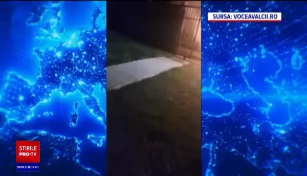 Clipe de teroare pentru o familie din Vâlcea. Doi indivizi le-ar fi incendiat mașina cu un cocktail molotov