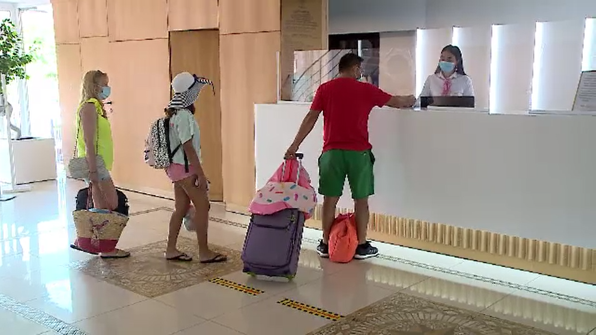 S-a schimbat comportamentul turiştilor pe litoral. Ce spun hotelierii despre furturile din camere