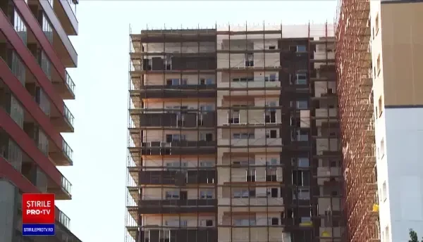 Focar de coronavirus pe un șantier din București. Peste 30 de muncitori s-au îmbolnăvit