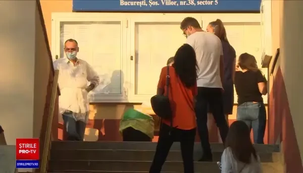 Bacalaureat 2020 toamnă. Reacțiile elevilor după proba la Română: „Toată vara m-am culcat la 5 dimineața”