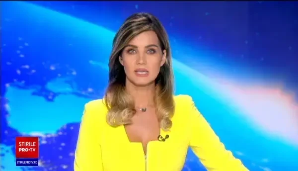 Doi turiști, trași de curenți în largul mării, la Corbu. A intervenit un elicopter SMURD