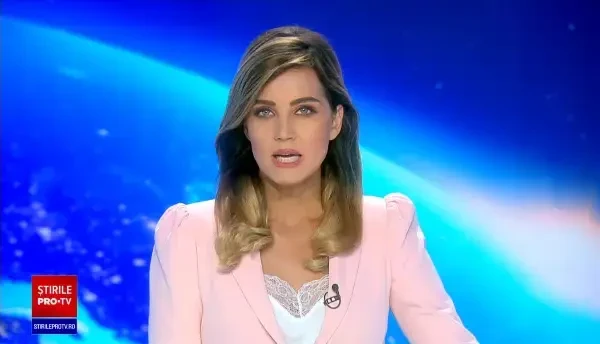 VIDEO. Momentul în care un bărbat aflat pe bicicletă lovește un copil, filmat de camere video în Iași