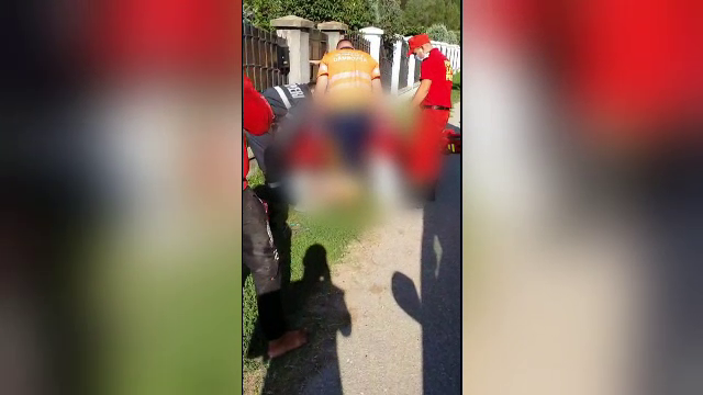 Un copil a murit în Dâmboviţa după ce căruţa s-a răsturnat peste el