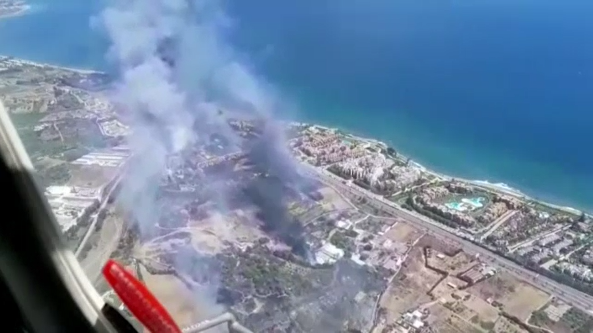 Alertă în Europa. Incendiile au mistuit zone întregi din Spania, Italia și Grecia