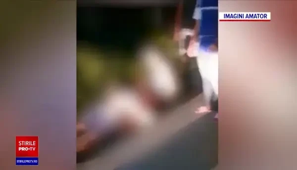 Două clanuri s-au războit într-o localitate din Dolj. 15 oameni au ajuns la spital