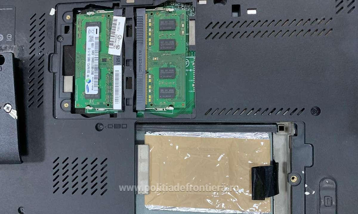 monezi de aur &icirc;n laptop