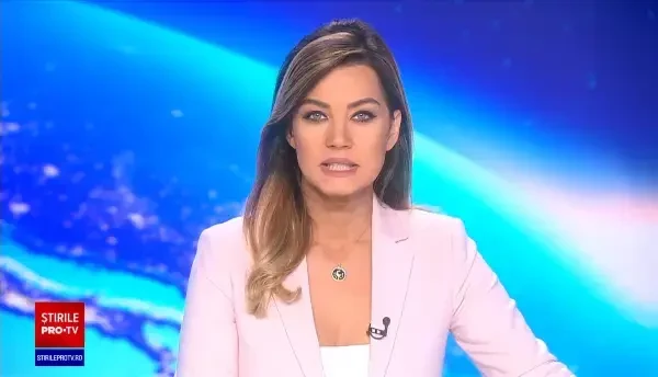 Ministerul Educaţiei a deschis două linii Telverde pentru informații privind deschiderea școlilor în contextul pandemiei