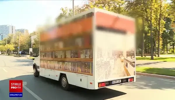 ”Cartea pe roți”, librăria mobilă pentru românii care vor să citească. ”Sunt oameni care nu au văzut cărți”