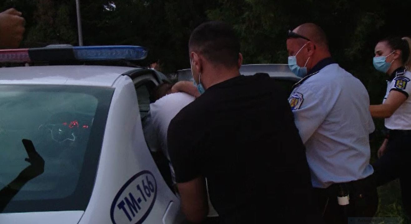 Trei bărbați din Timișoara, reținuți după ce ar fi atacat un bărbat în timp ce stătea la semafor