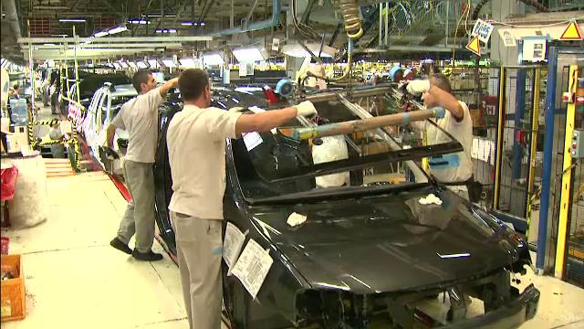 Piața auto din România, grav afectată de pandemie. Doar maşinile la mâna a doua merg bine