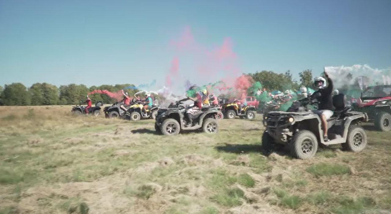 Iubitorii de adrenalină și-au dat întâlnire în Argeș, la prima cursa de ATV-uri din acest an