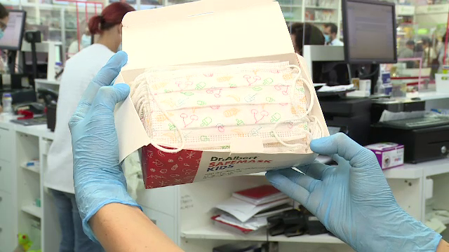 Cum îi învățăm pe copii să poarte corect masca de protecție. Sfatul specialiștilor