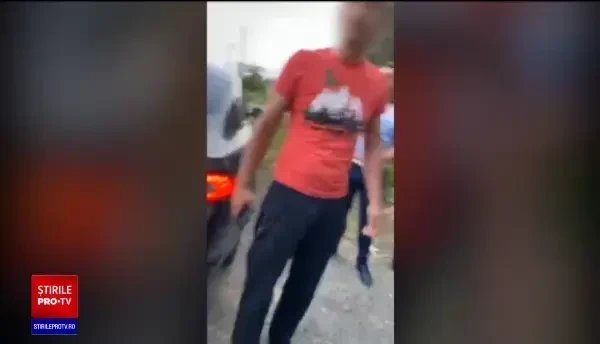 Activist de mediu, bătut chiar sub ochii polițiștilor după ce a reclamat un transport suspect de lemne