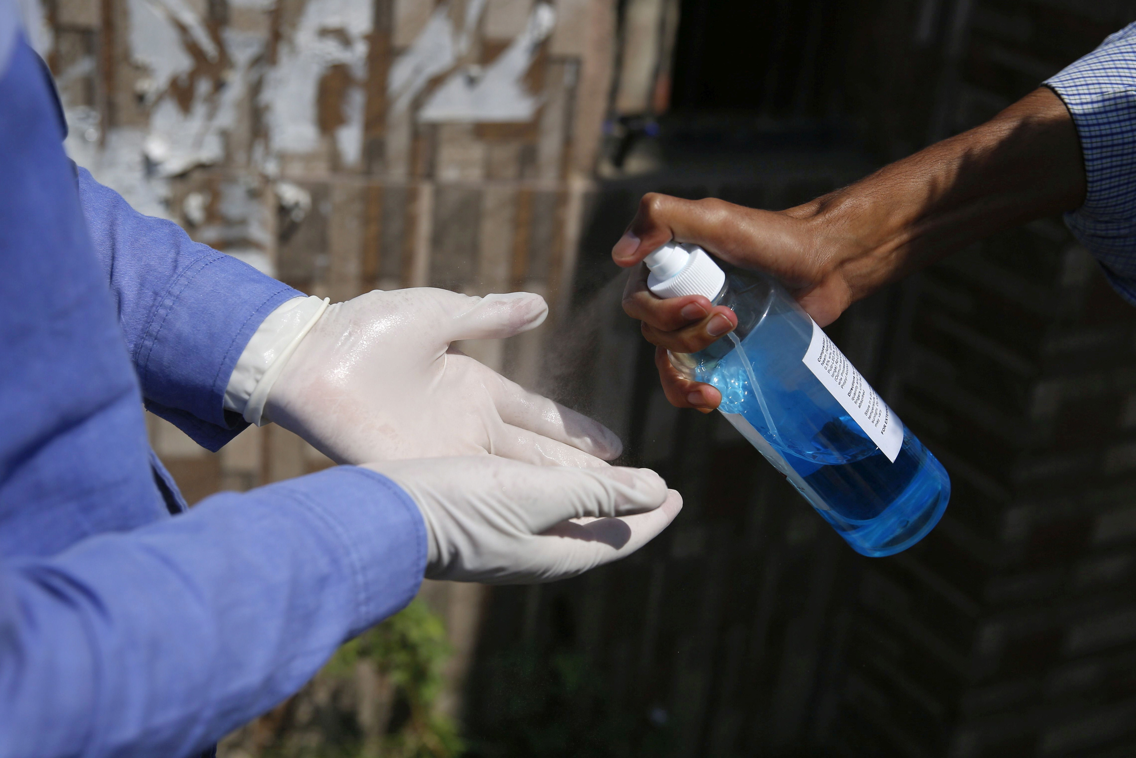 Țările afectate de ”al 2-lea val” al pandemiei. Guvernele au impus din nou măsuri de izolare