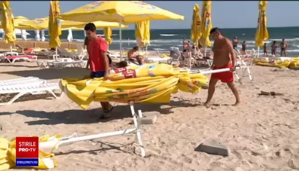 Sezonul estival ajunge la final. Încep să se închidă terase și să se strângă șezlonguri