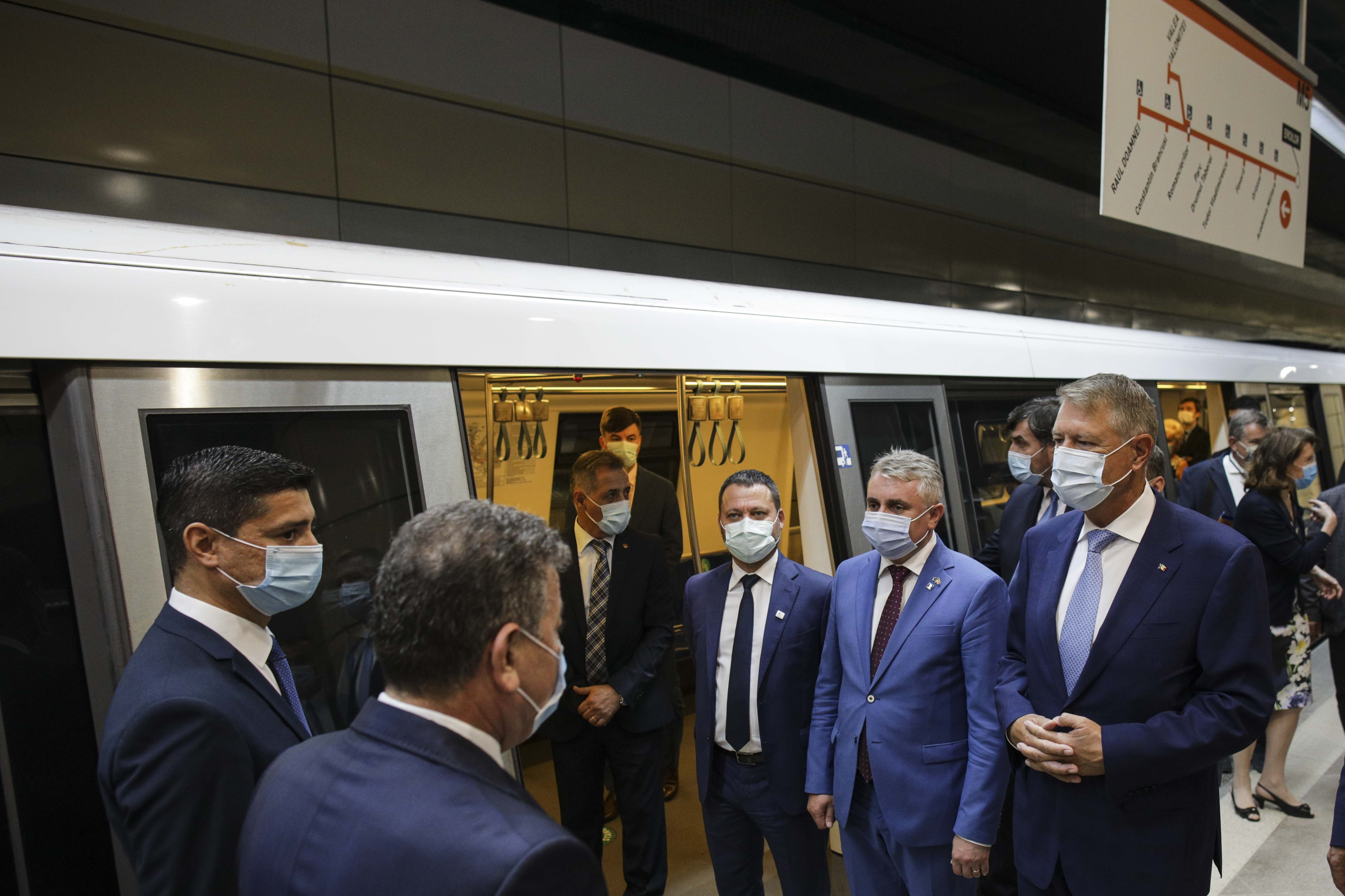 metrou Drumul Taberei, Klaus Iohannis