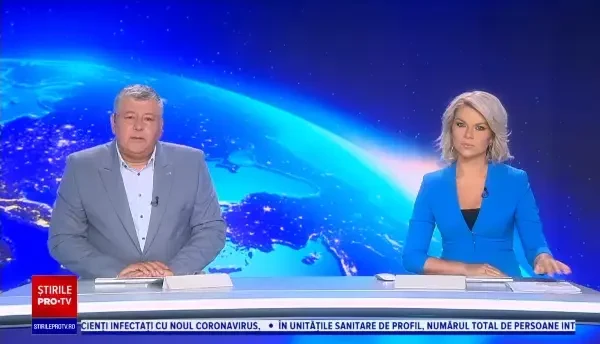 O mașină s-a răsturnat după ce un șofer de 63 de ani ar fi depășit periculos un alt autoturism