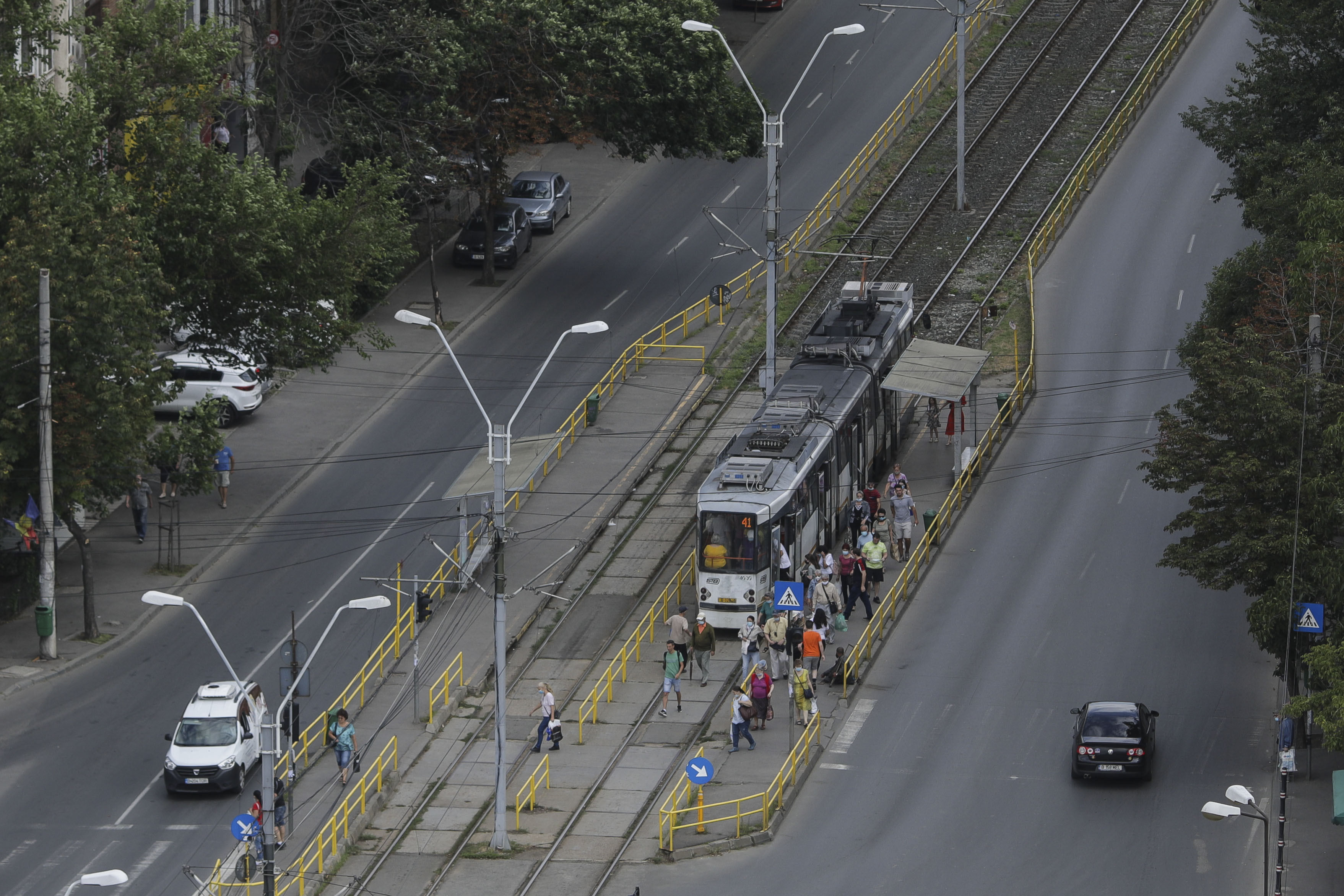 Ce s-a întâmplat cu șoferul unui autoturism de lux care a împușcat un vatman din București