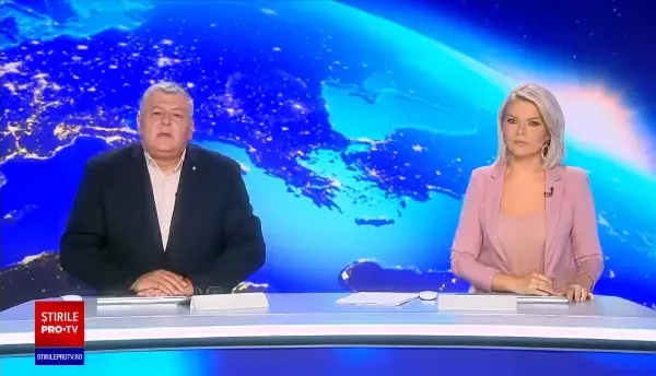 Motociclist băgat în spital, după ce a fost lovit de o maşină