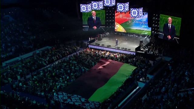 Granița dintre Belarus și Polonia rămâne deschisă, la o zi după ce Lukașenko a amenințat că o va închide