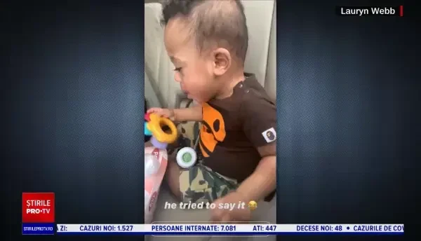 Reacția unui copil născut surd, când își aude pentru prima oară mama