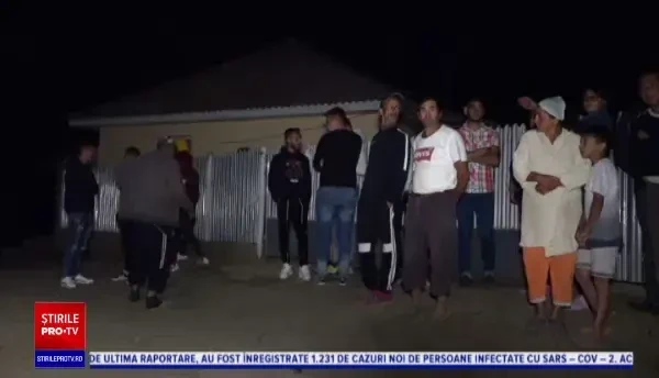 Crimă sadică la Vaslui. O bătrână a fost ucisă, iar trupul i-a fost aruncat în toaleta din curtea casei