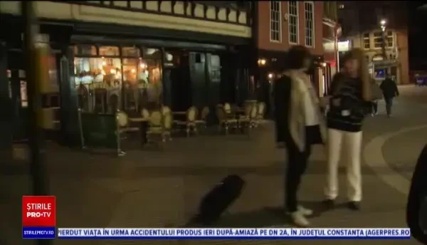 Restricții mai dure în Anglia din cauza pandemiei și amenzi care ajung la 10.000 de lire