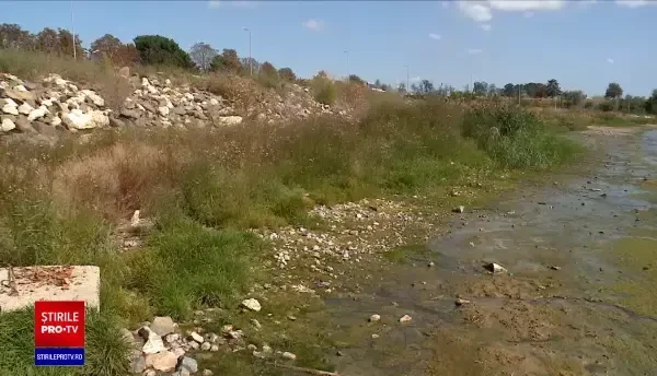 Apa lacului Techirghiol a scăzut cu un metru din cauza secetei extreme. Ce se întâmplă cu nămolul terapeutic