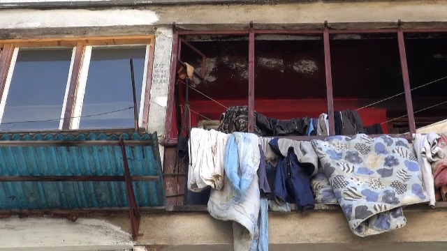 Un bărbat din Bicaz a ars în apartament. De ce nu avea curent şi folosea lumânări