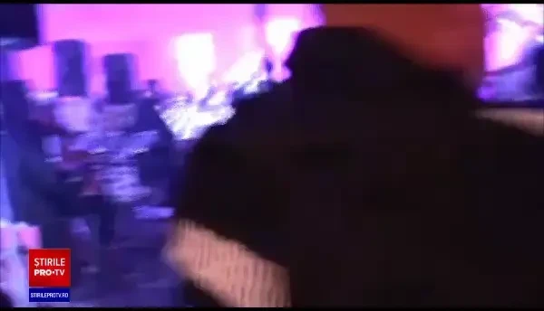 Un bărbat din Buzău, amendat, după ce a organizat un botez cu 250 de invitați. Era anchetat într-un dosar de proxenetism