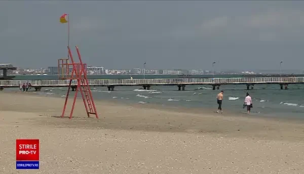 Ultimul weekend pe litoral. Turiștii sunt așteptați cu prețuri reduse să-și ia rămas bun de la mare