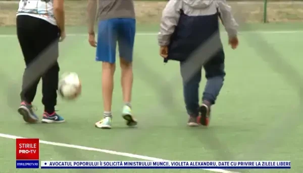 O ieșire la joacă s-ar fi putut transforma într-o tragedie. Ce a pățit un copil din Cluj