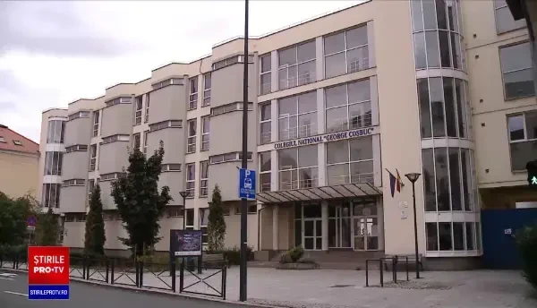 Un liceu cu 62 de clase din Cluj își închide porțile din cauza Covid-19