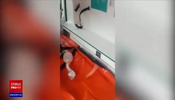 Un asistent medical și colegul său au fost agresați de rudele unei paciente în Dâmbovița