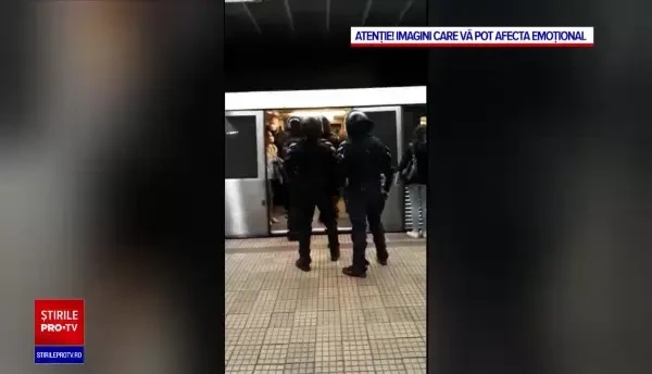 Violență extremă la metrou. Jandarmii au încătușat mai mulți suporteri steliști violenți