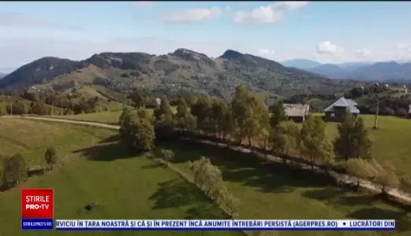 Zonele pitorești de care puțini români știu, ascunse între crestele Bucegilor şi Piatra Craiului