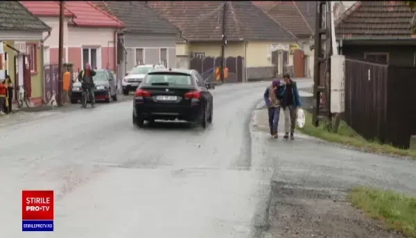 Raport al Avocatului Poporului: Aproximativ 70% dintre primării nu acordă nici o bursă școlară